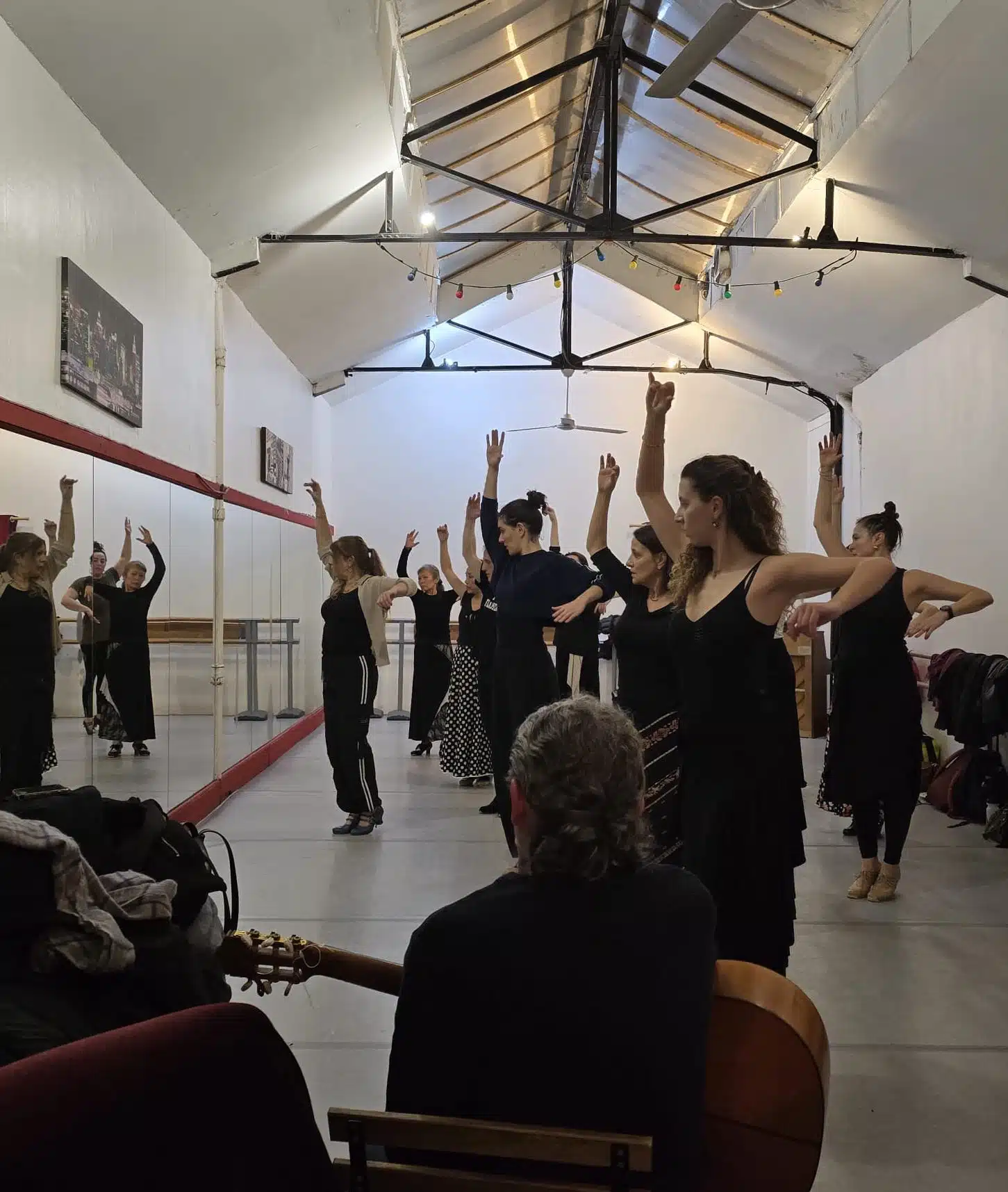 Lisa au Flamenco Cours de danse enfants adultes à Paris 75018